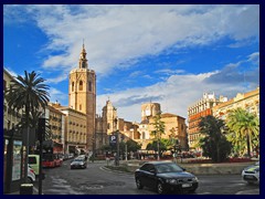 Plaza de la Reina - one of the most central squares, seen from the South, looking towards the Cathedral of St Mary